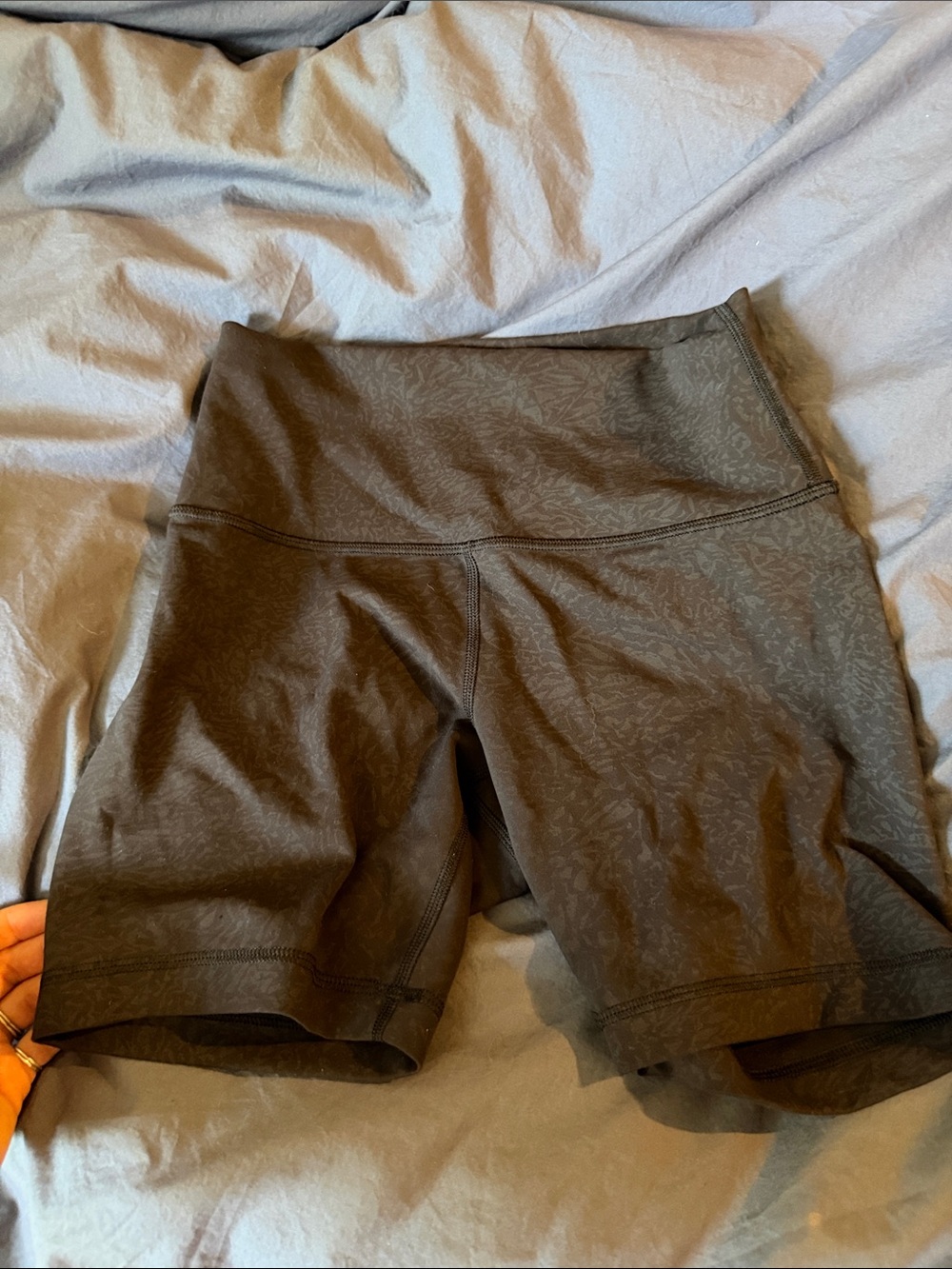 Lululemon Wundertrain shorts printed 6”